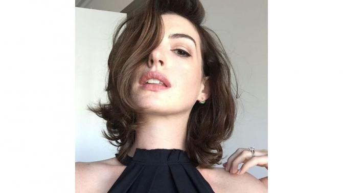 anne hathaway