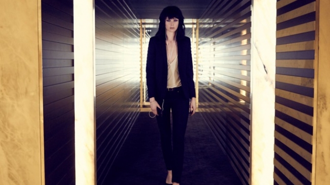 Backstage-Black-Opium-NB-N2-LOW