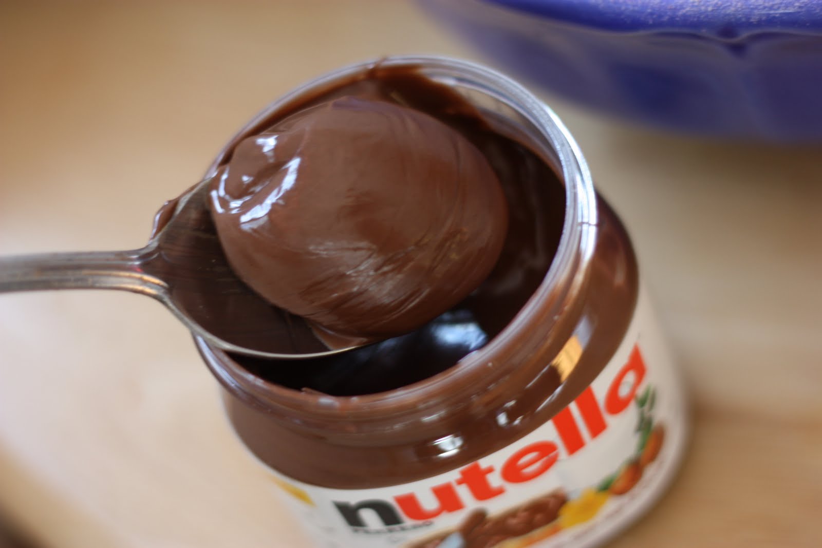 Hoje é dia de hambúrguer de Nutella com fruta