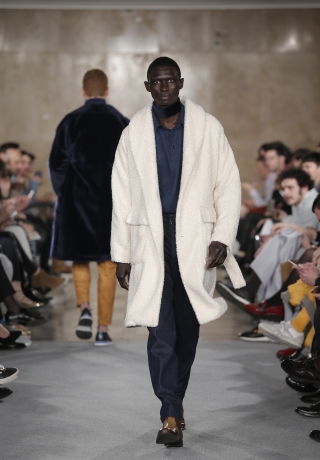 Nair Xavier | Fall/Winter 2016/17 | ModaLisboa – Kiss