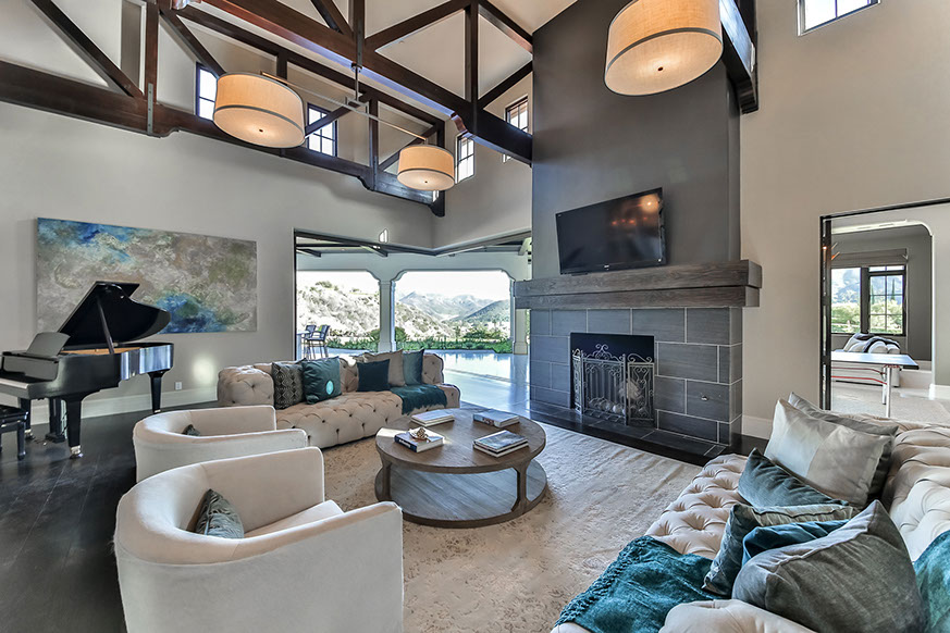 Britney Spears põe à venda mansão na Califórnia