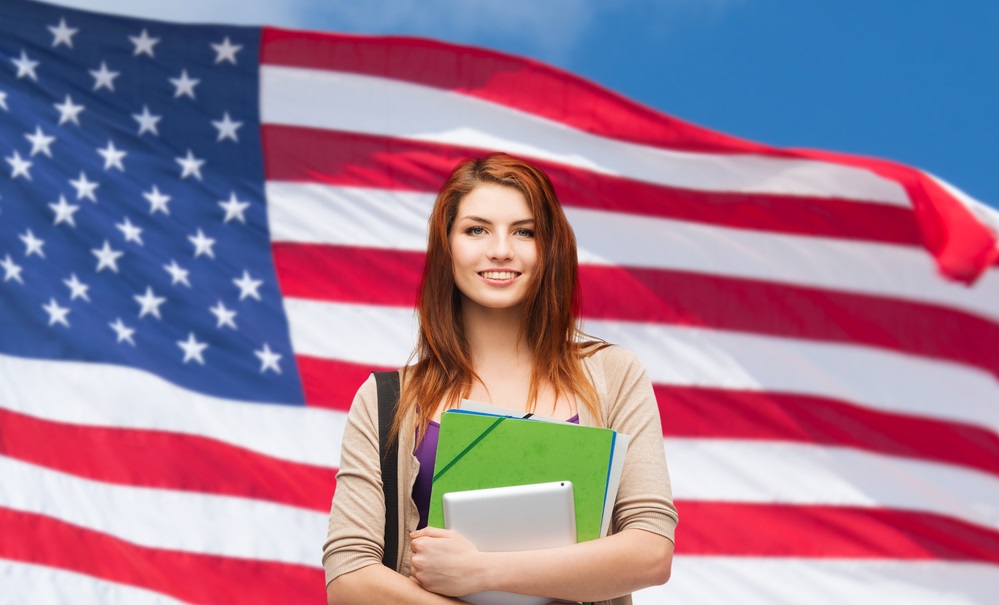 Os seus filhos querem estudar nos EUA, Londres ou Austrália?