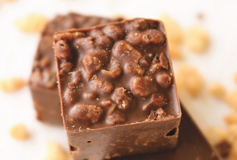 Bombons crocantes de manteiga de amendoim