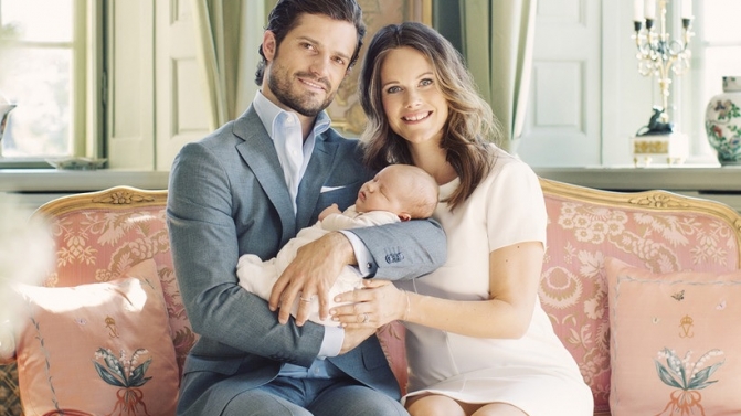 Retrato oficial de família, divulgado em maio