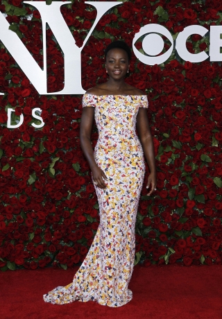 Atriz Lupita Nyong’o, com peça de Jason Wu
