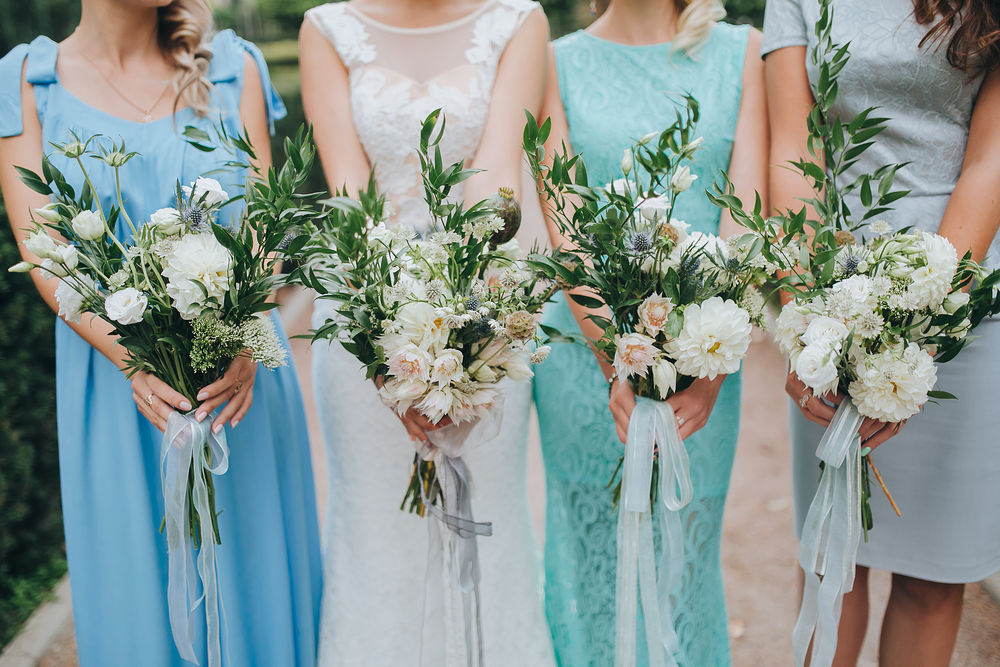 Quando uma amiga nos convida para madrinhas de casamento, uma mistura de alegrPara a ajudar damos-lhe na galeria oito conselhos que a vão tornar na melhor madrinha do mundo.ia, entusiasmo e medo apodera-se de nós