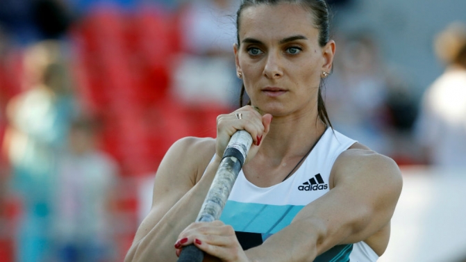 1 Yelena Isinbayeva