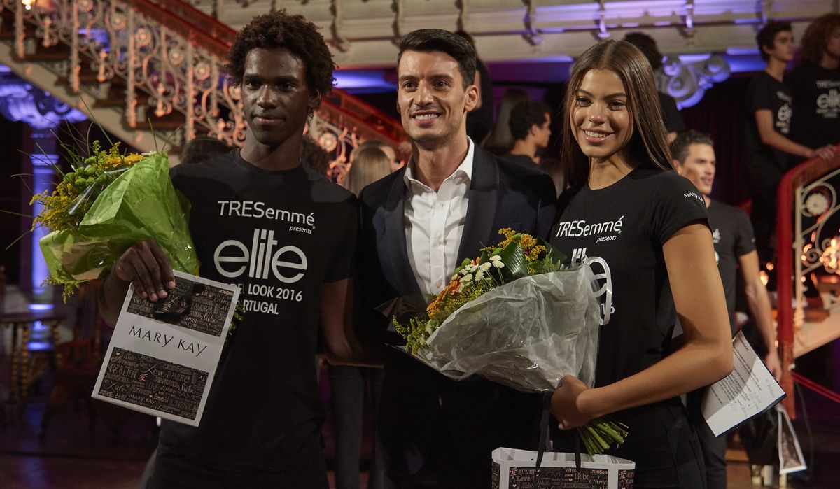 Ruben Rua com os vencedores, João e Zara