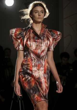 Desfile de Storytailors inaugurou a 'passerelle'