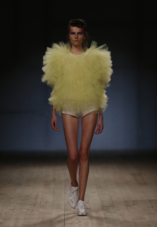 Dino Alves | Summer 2017 | ModaLisboa – Together