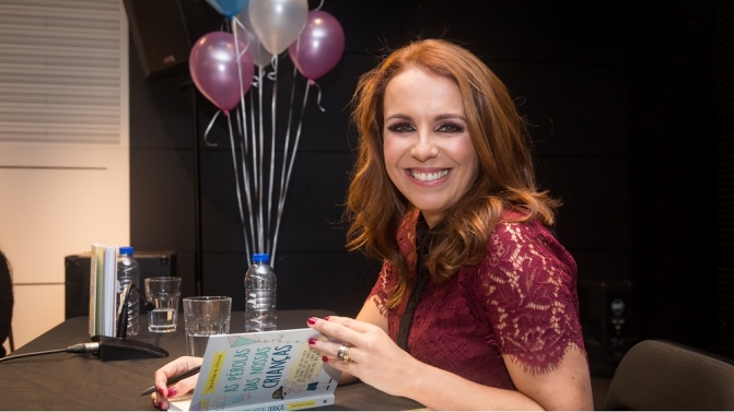 pd_livrotaniaribasoliveira_nc_14