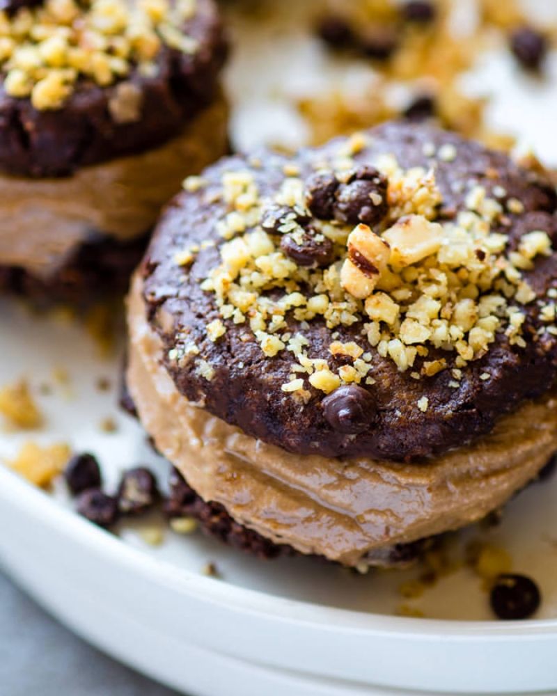 1-sanduiche-de-cookie-com-chocolate