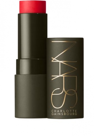 Charlotte Gainsbourg for NARS Alice Multiple Tint – tif_resultado