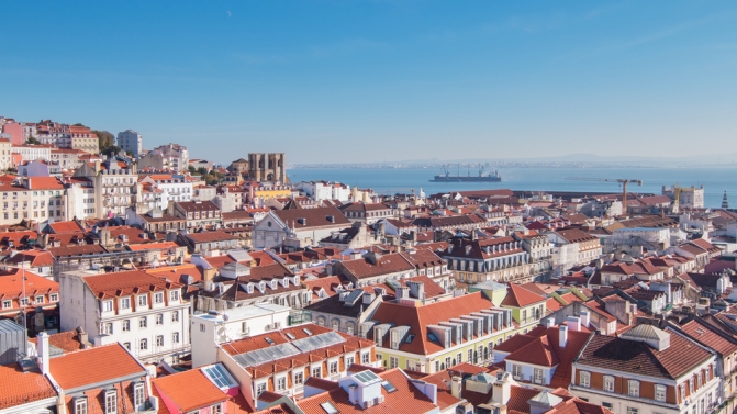 shutterstock_552989437