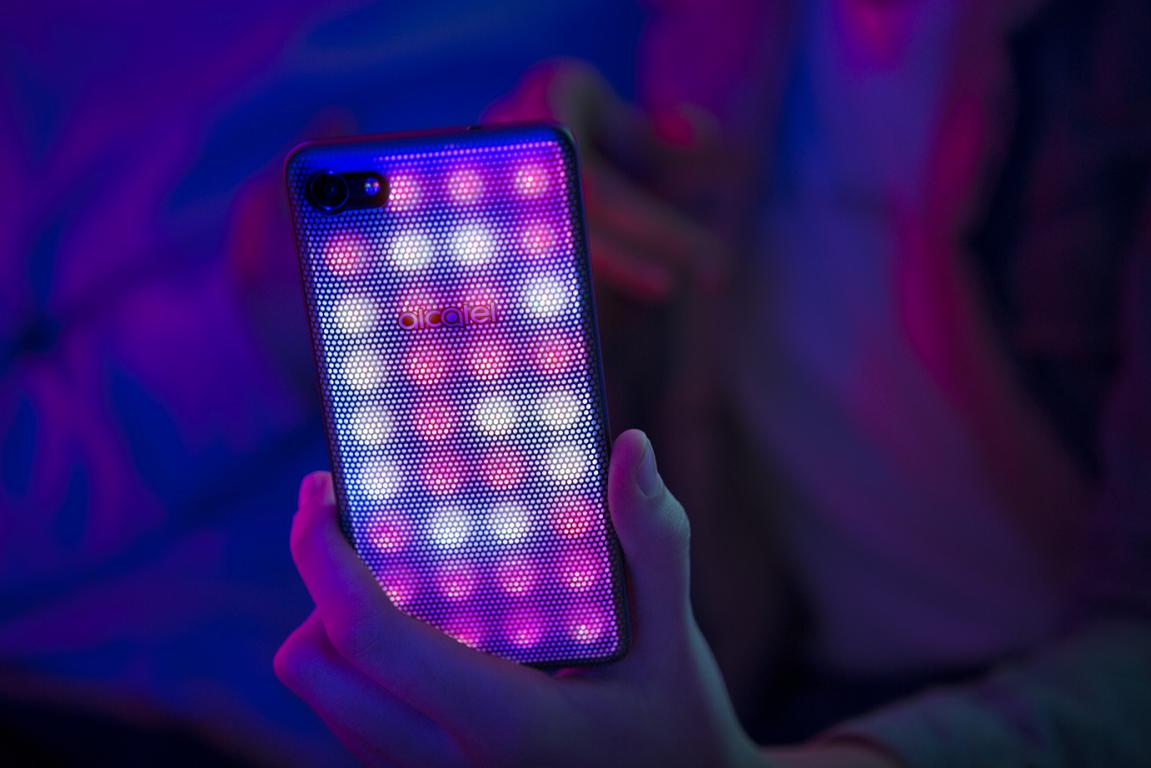 Alcatel A5 LED