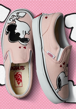 Copy of FA17_Classics_Peanuts_VN0A38F7OQV_UAClassicSlip-On_Smackpearl_Elevated