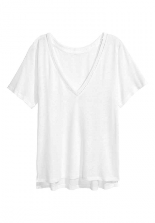 T-shirt decote em v, H&M, €14,99
