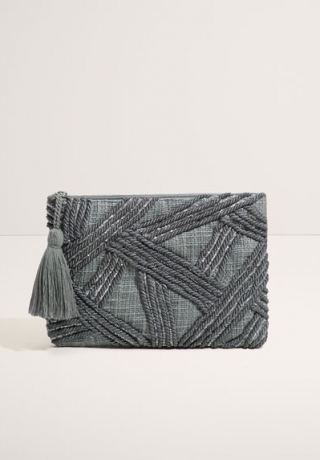 Bolsinha com missangas, Oysho, €19,99