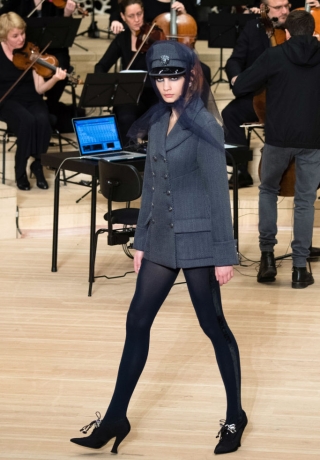 Chanel – Collection Metiers d’Art Paris Hamburg 2017/18  At The Elbphilharmonie