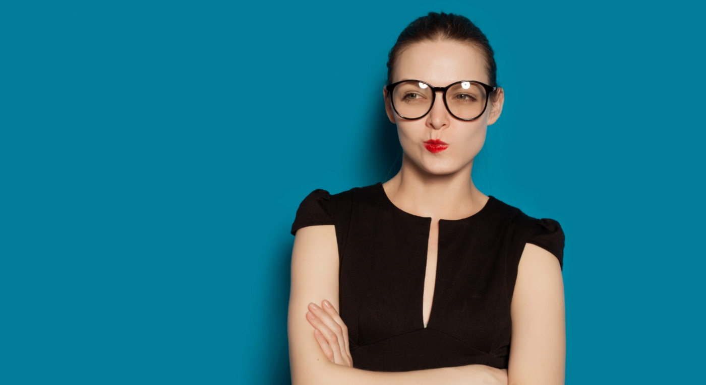 shutterstock_416385784_desconfiada