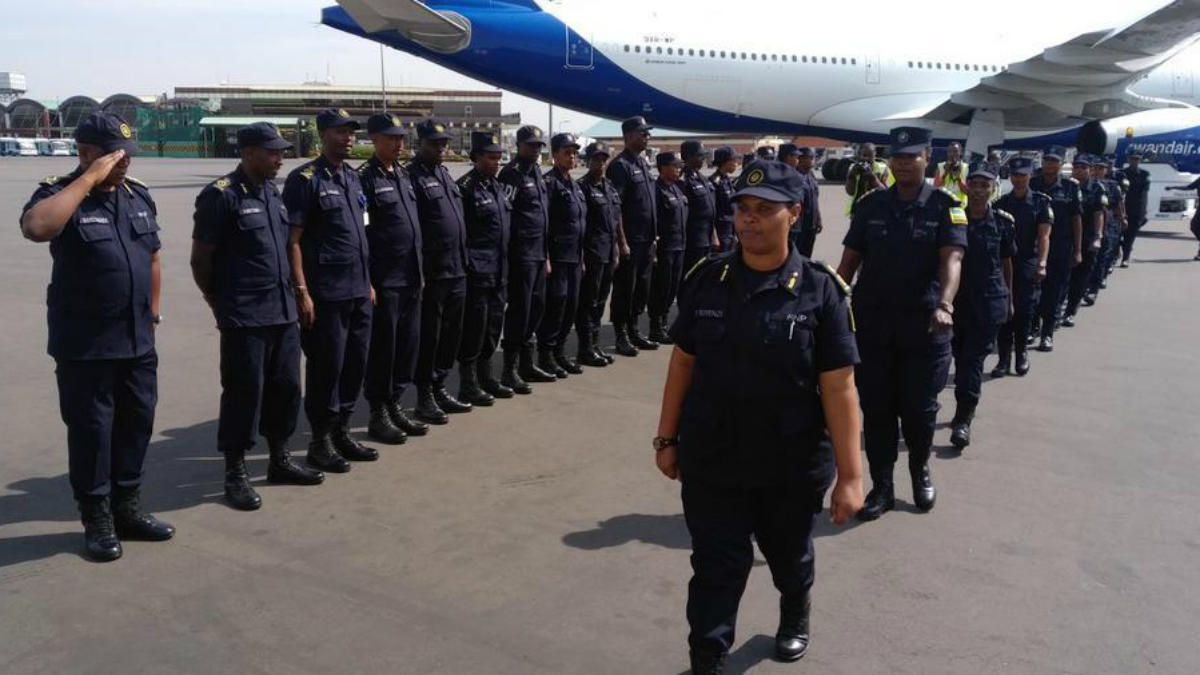 POLICIA rWANDA_ tWITTER