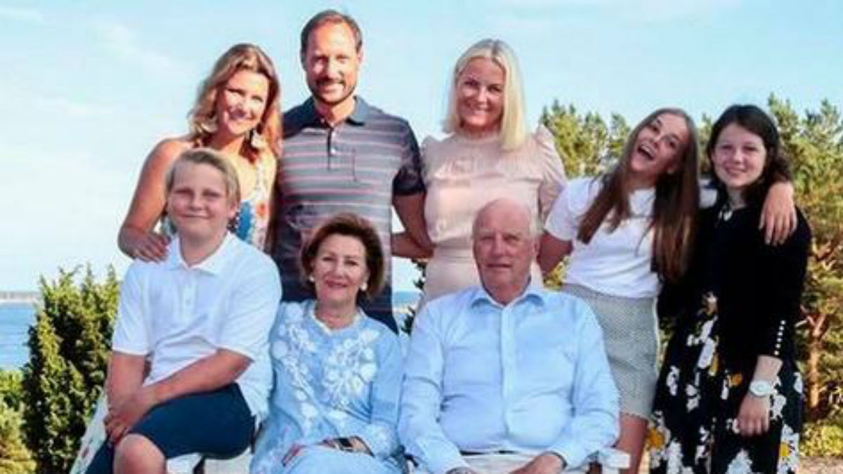 famíliareal_destaque