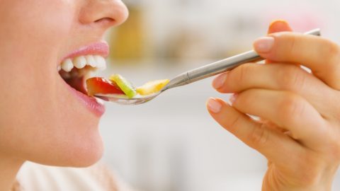 Cuidado: estes são os alimentos a evitar nos dias de maior calor