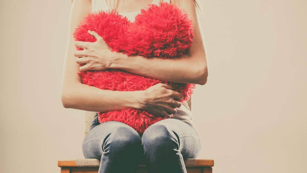 shutterstock_mulher_coracao