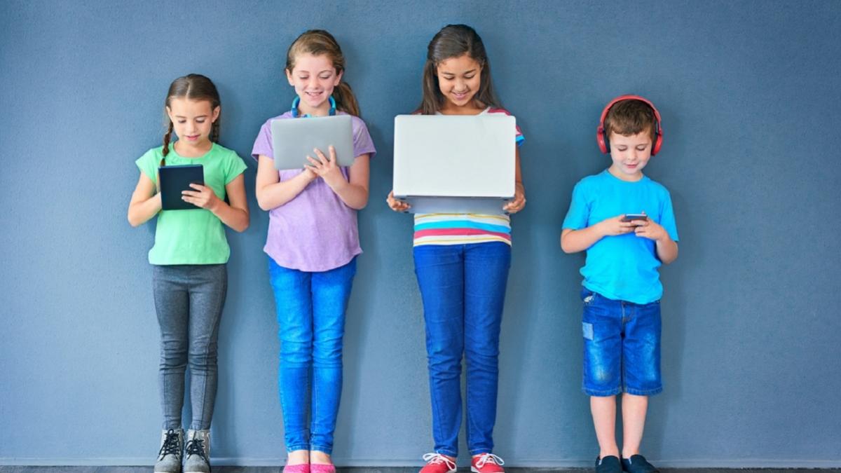 Crianças smartphones