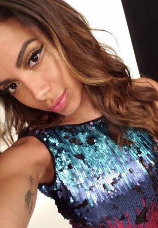 Anitta_Larissa de Macedo Machado_instagram