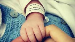 Primeira imagem do filho Salvador, da atriz Dânia Neto [Fotografia: Instagram]