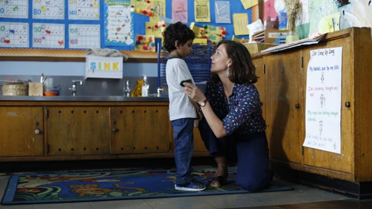 MV5BZGIwOThjNTAtNzUzYy00MjAwLTgxYzMtY2IxYzBiZTQyNGRlXkEyXkFqcGdeQXVyNTc5OTMwOTQ@._V1_