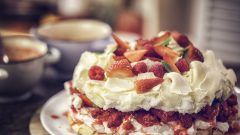 Pavlova de frutos vermelhos