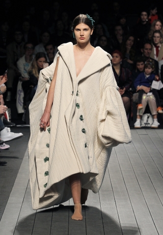 Carolina Raquel | Sangue Novo | Fall/Winter 2020 | ModaLisboa –