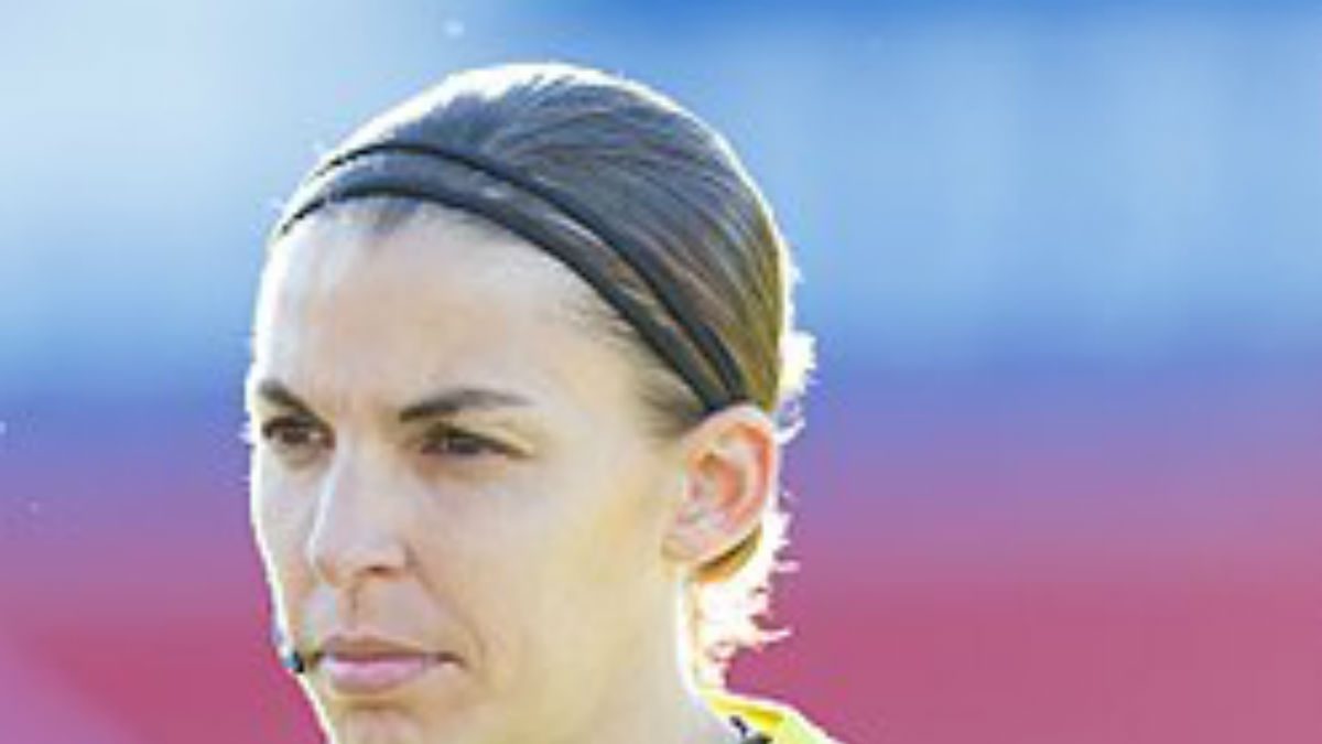 250px-2017293155419_2017-10-20_Fussball_Frauen_Deutschland_vs_Island_-_Sven_-_1D_X_MK_II_-_0017_-_B70I0638