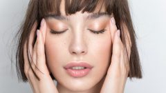 É por estes motivos que temos acne na idade adulta