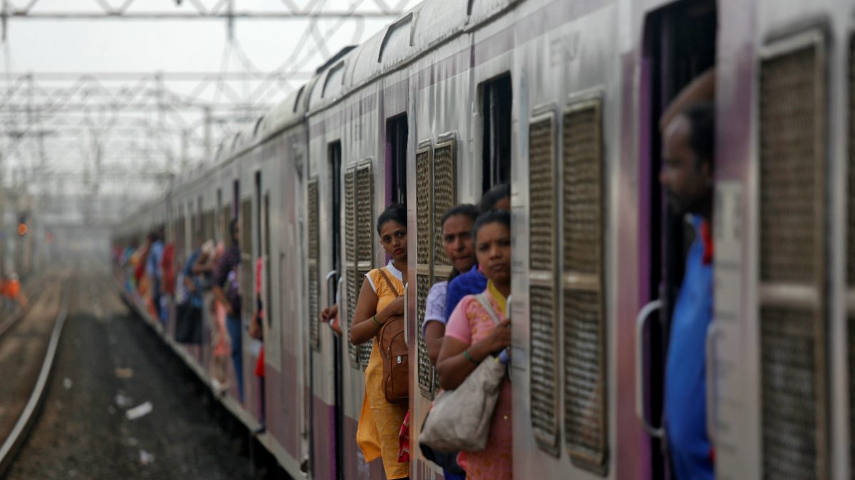 india mulheres RT Francis Mascarenhas