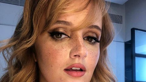 Carolina Deslandes diz sentir-se atraída por homens e mulheres 