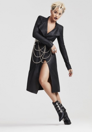 01_RITA ORA FOR DEICHMANN_AW19_resultado