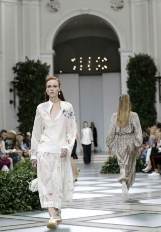 35598667_26999409_WEB