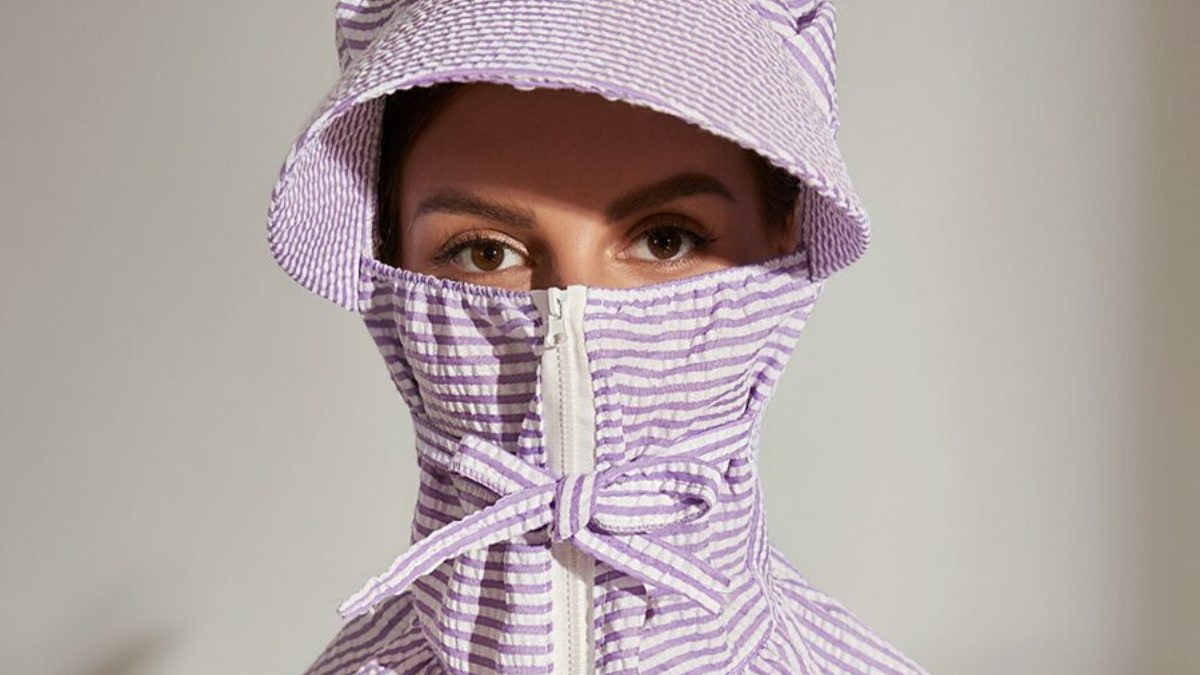 Shein, Ruffle Hem Plaid Protection Face Mask Hat, 7.44€