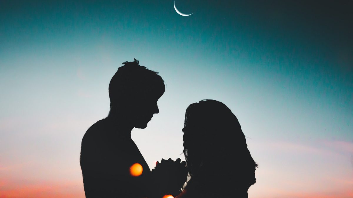 pexels-luizclas-556667(1)