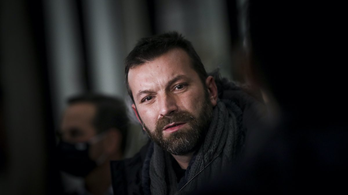 Presidente da C‚mara de Lisboa recebe Ljubomir Stanisic e JosÈ Gouveia.