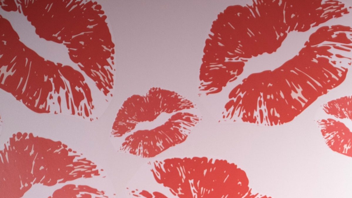 pexels-designecologist-1999320