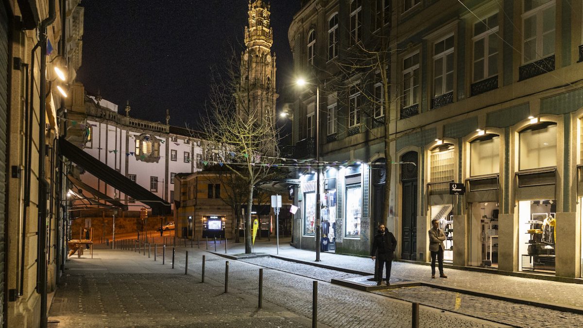Efeitos do coronavÌrus no centro do Porto