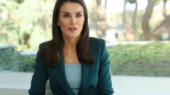 Rainha Letizia Dia da Internet segura Obesidade digital