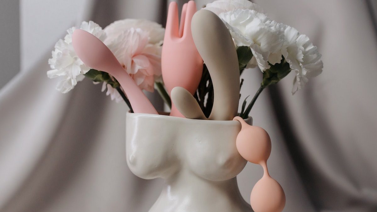 pexels-ron-lach-6755543