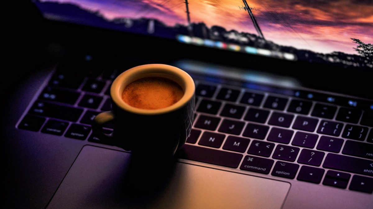 Funciona melhor de madrugada? Estudo diz que tem maior probabilidade de ter problemas