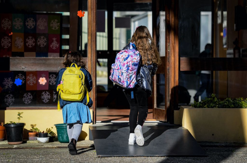 Regresso ‡s aulas, apÛs perÌodo de confinamento obrigatÛrio devido ‡ pandemia Covid-19