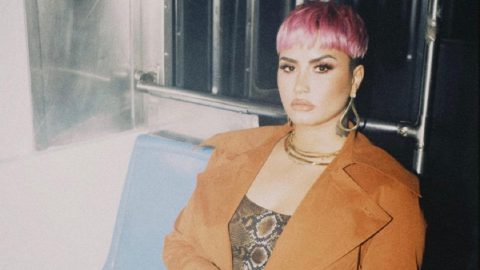 Demi Lovato pansexualidade assume livre sexo mulher homem